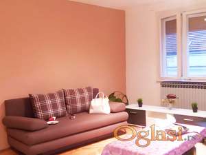 Dvosoban stan na Vračaru, 65m2, kod Kalenić pijace